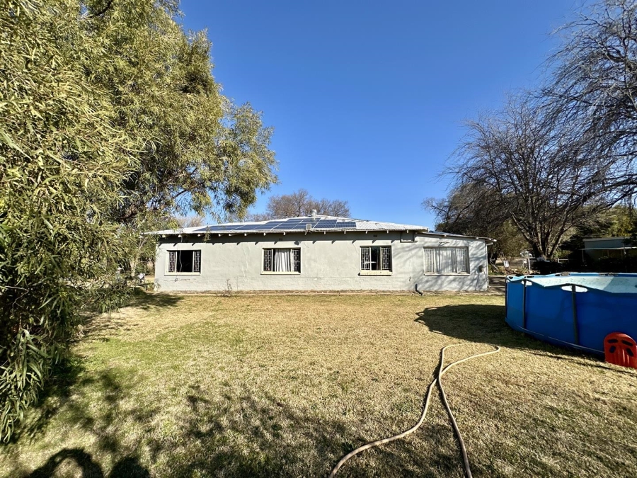 9 Bedroom Property for Sale in Bloemspruit Free State